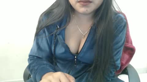 Snapshot of cute_kavya chatting on 11-18-25, 10:20 cute_kavya online show from 11-18-25, 10:20