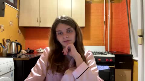 cute_kitte online show from 01-10-25, 10:04