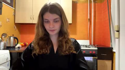 cute_kitte online show from 01-17-25, 10:12