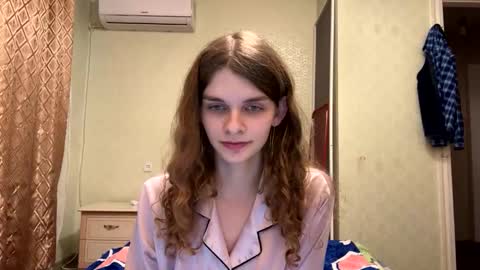 cute_kitte online show from 09-27-25, 04:12