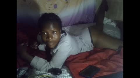 cute_leylah online show from 04-16-26, 02:34