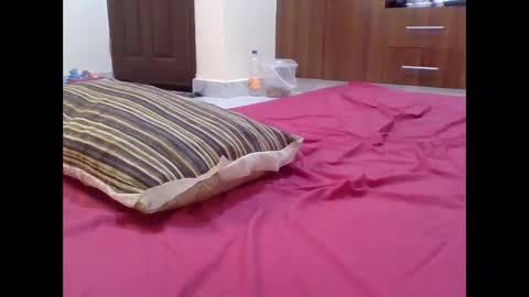 cute_lizah online show from 10-16-25, 06:31
