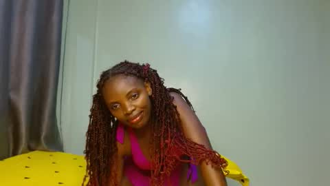 cute_lorna online show from 04-15-26, 11:39