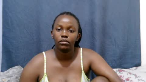 Snapshot of cute_lyn6 chatting on 07-06-26, 01:24 cute_lyn6 online show from 07-06-26, 01:24