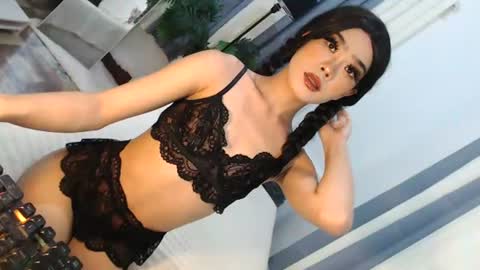 Snapshot of cute_maloi chatting on 07-23-26, 10:24 Jane online show from 07-23-26, 10:24