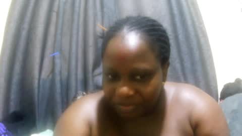 Snapshot of cute_maya1 chatting on 06-27-26, 01:39 Sweetebony online show from 06-27-26, 01:39