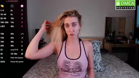 Snapshot of cute_milana chatting on 07-13-26, 01:03 Milana online show from 07-13-26, 01:03