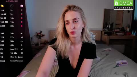 Snapshot of cute_milana chatting on 07-18-26, 12:53 Milana online show from 07-18-26, 12:53