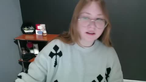 Veronica online show from 01-13-25, 07:21