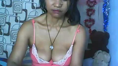 Snapshot of cute_moll chatting on 02-18-26, 09:38 murielle online show from 02-18-26, 09:38