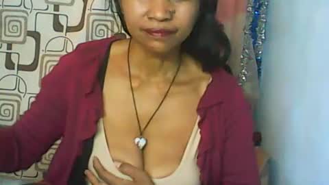 Snapshot of cute_moll chatting on 06-30-26, 09:21 murielle online show from 06-30-26, 09:21