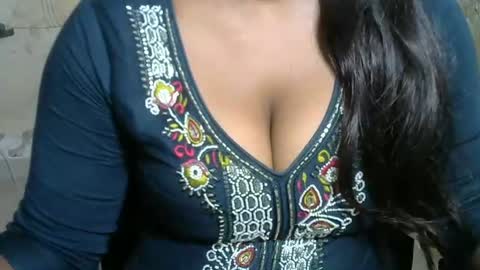 alia online show from 06-01-26, 01:57