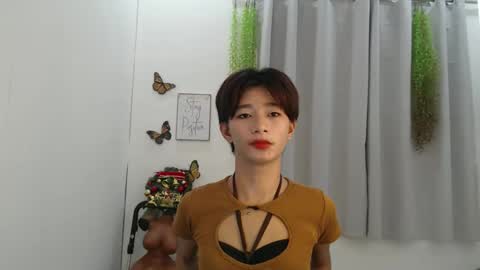 Snapshot of cute_pinay222 chatting on 10-17-25, 10:07 FIONA online show from 10-17-25, 10:07