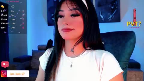 Snapshot of cute_sarita18 chatting on 09-13-25, 02:00 Sarita online show from 09-13-25, 02:00