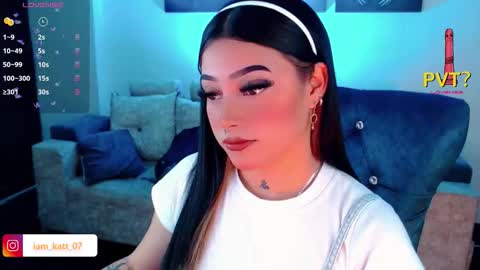 Snapshot of cute_sarita18 chatting on 09-19-25, 10:43 Sarita online show from 09-19-25, 10:43