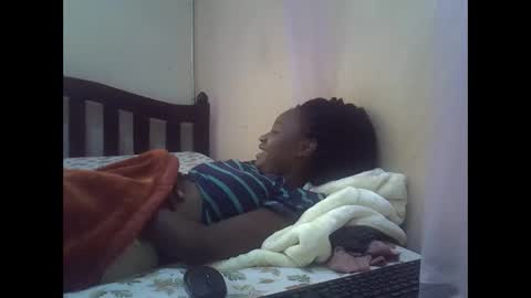 cute_savanna online show from 09-09-25, 04:56