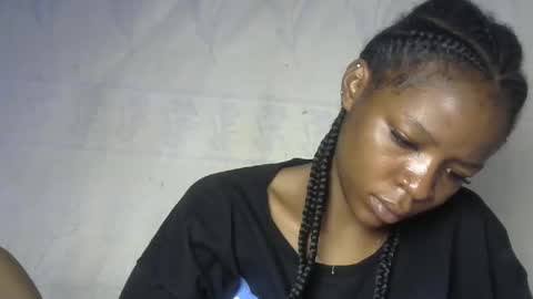 Snapshot of cute_sexy3 chatting on 03-06-25, 07:14 SHARON online show from 03-06-25, 07:14