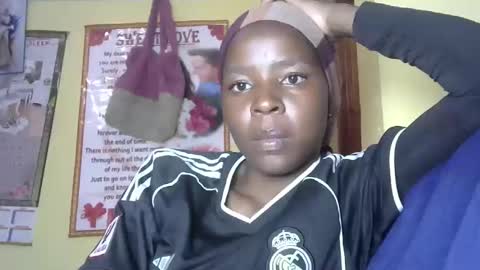 Snapshot of cute_sexy3 chatting on 11-02-25, 12:07 SHARON online show from 11-02-25, 12:07