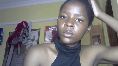 Snapshot of cute_sexy3 chatting on 11-10-25, 10:36 SHARON online show from 11-10-25, 10:36