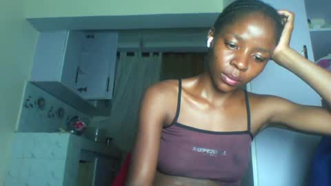 Snapshot of cute_sexy3 chatting on 07-06-26, 11:07 SHARON online show from 07-06-26, 11:07