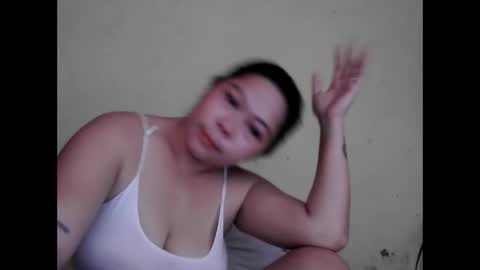Snapshot of cute_slut09 chatting on 04-29-26, 11:44 Mimi online show from 04-29-26, 11:44