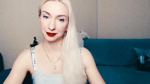 cute_smile_shy online show from 01-07-25, 07:17