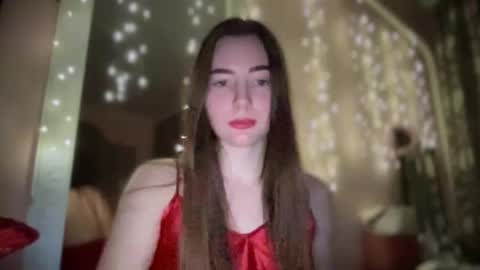 Snapshot of cute_sweet003 chatting on 12-18-25, 09:32 cute_sweet003 online show from 12-18-25, 09:32