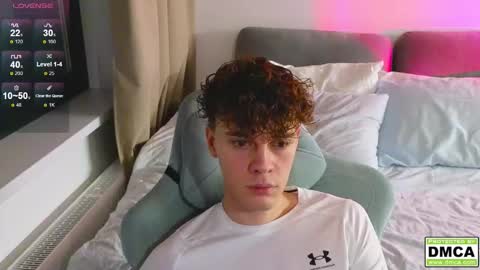 Thomas -  online show from 11-18-25, 06:01