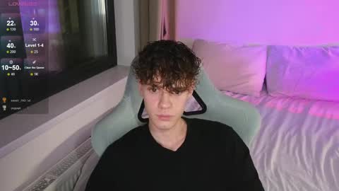 Thomas -  online show from 06-03-26, 07:41
