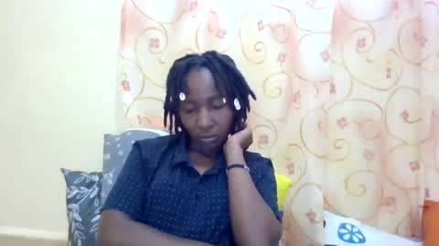 Snapshot of cute_xeniah chatting on 10-13-25, 08:25 cute_xeniah online show from 10-13-25, 08:25