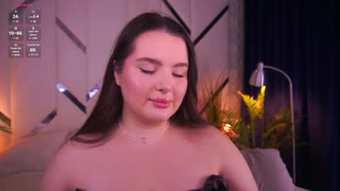 Amber online show from 11-16-25, 12:38