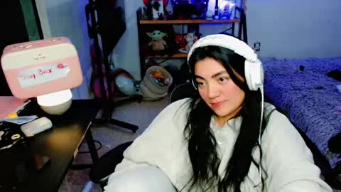 Princess Amber online show from 01-28-25, 04:50