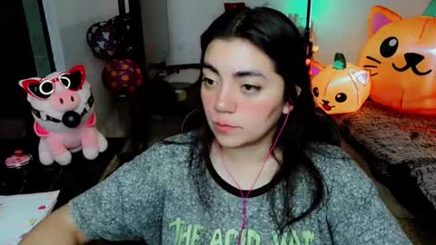 Princess Amber online show from 10-24-25, 01:57