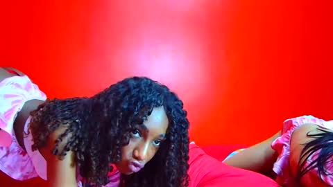 Snapshot of cuteantonella18 chatting on 03-27-26, 09:47 Tip us ask our names online show from 03-27-26, 09:47
