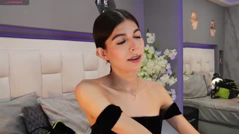 CuteArii online show from 10-03-25, 08:06