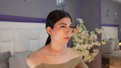 CuteArii online show from 01-10-26, 08:43