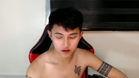 Snapshot of cuteasiancock98 chatting on 06-19-26, 01:54 Steph online show from 06-19-26, 01:54
