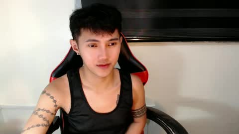 Snapshot of cuteasiancock98 chatting on 06-24-26, 01:15 Steph online show from 06-24-26, 01:15