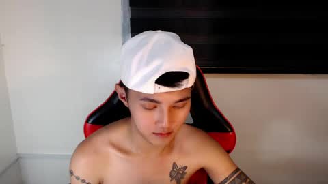 Snapshot of cuteasiancock98 chatting on 07-14-26, 02:05 Steph online show from 07-14-26, 02:05