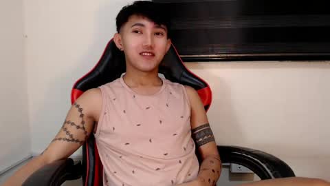 Snapshot of cuteasiancock98 chatting on 07-16-26, 10:49 Steph online show from 07-16-26, 10:49