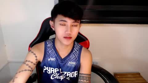 Snapshot of cuteasiancock98 chatting on 08-01-26, 01:27 Steph online show from 08-01-26, 01:27