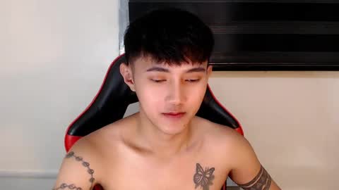 Snapshot of cuteasiancock98 chatting on 08-08-26, 12:02 Steph online show from 08-08-26, 12:02