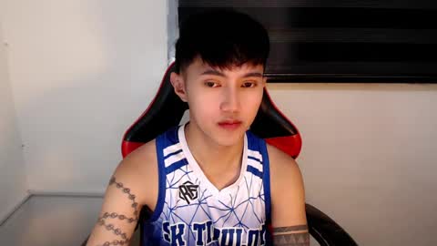 Snapshot of cuteasiancock98 chatting on 08-10-26, 12:58 Steph online show from 08-10-26, 12:58
