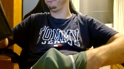 Snapshot of cuteboy090 chatting on 07-23-26, 10:08 Cuteboy090 online show from 07-23-26, 10:08
