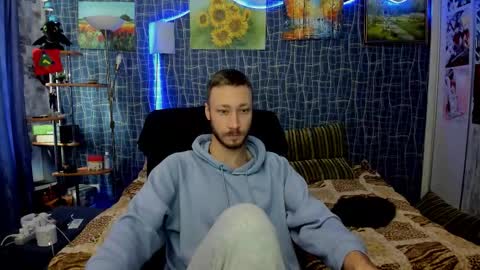 Snapshot of cuteboy228 chatting on 02-13-26, 10:33 cuteboy228 online show from 02-13-26, 10:33