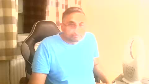 Snapshot of cuteboy74402999 chatting on 07-04-26, 11:11 fuktoiboi online show from 07-04-26, 11:11