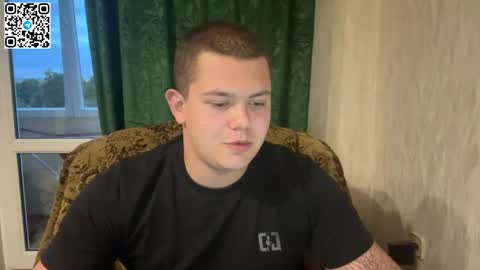 Snapshot of cutebutnaughty_ chatting on 05-29-26, 06:17 Alex online show from 05-29-26, 06:17
