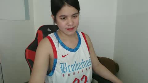 Snapshot of cutecindy2000 chatting on 03-02-25, 11:39 cutecindy2000 online show from 03-02-25, 11:39