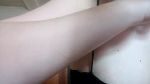 Snapshot of cutedevill_ chatting on 06-24-26, 12:37 CuteDevill online show from 06-24-26, 12:37