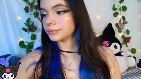Snapshot of cutee_andrea chatting on 05-20-26, 02:51 Andrea 3 online show from 05-20-26, 02:51